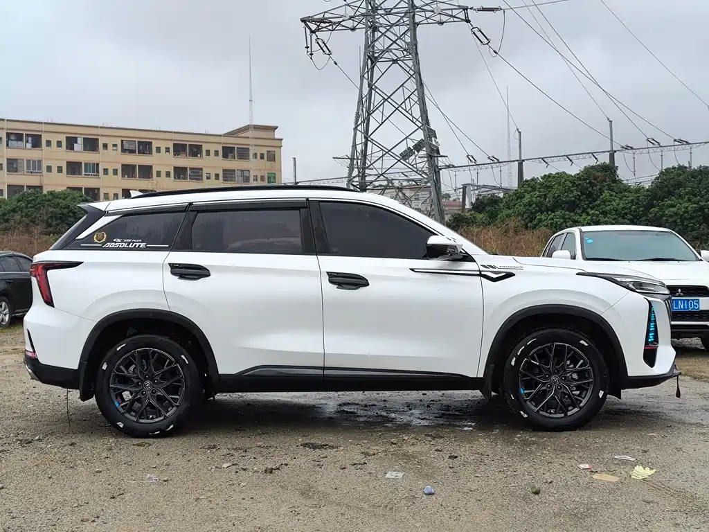 Changan CS75 PLUS 2022 — фото 4