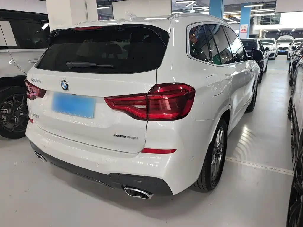 BMW X3 2021