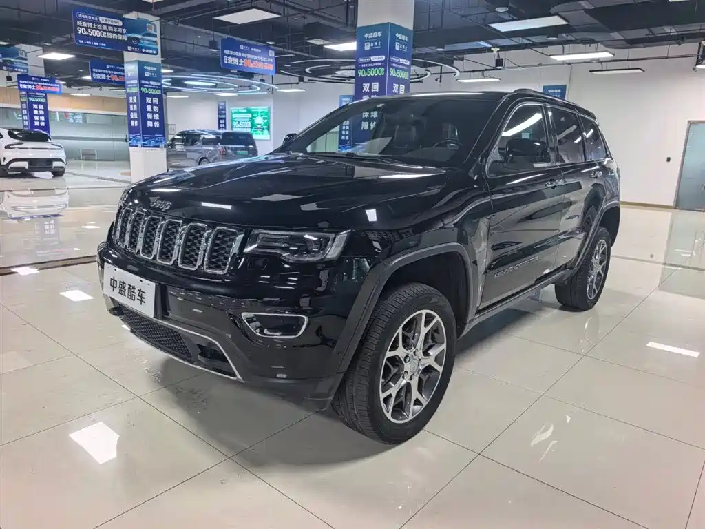 Jeep Grand Cherokee 2020