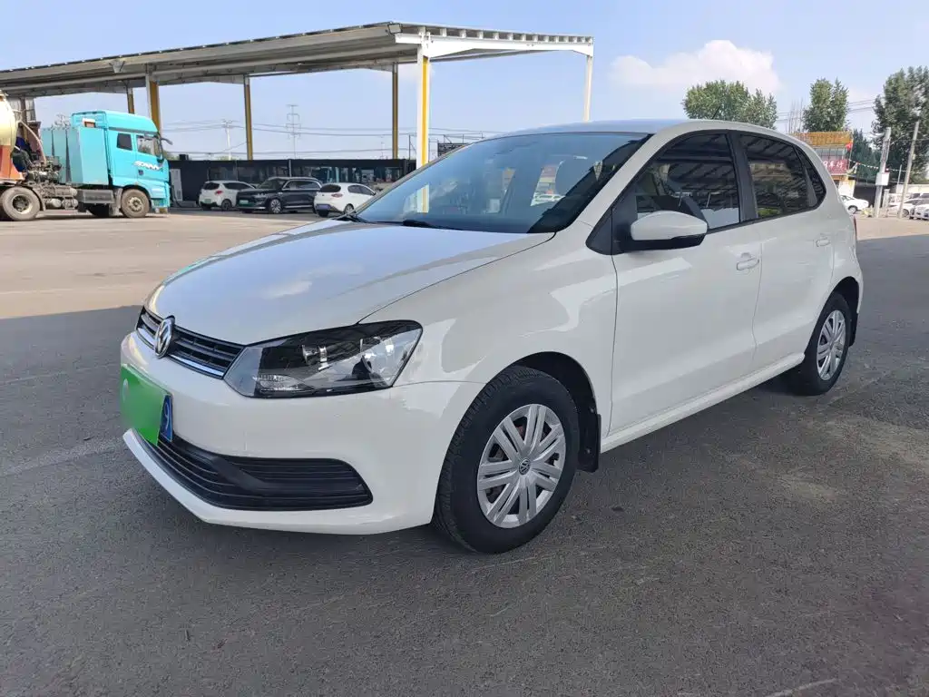 Volkswagen Polo 2015