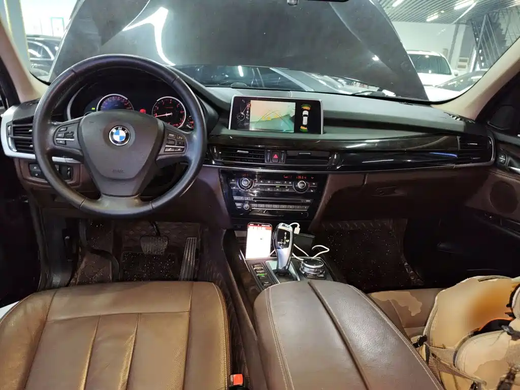 BMW X5 2016 — фото 10