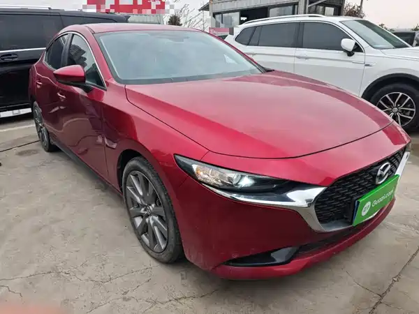 Mazda 3 Axela 2022