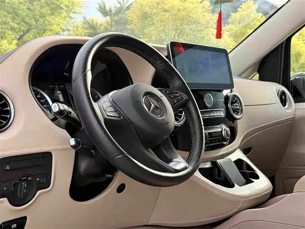Mercedes-Benz Vito 2021
