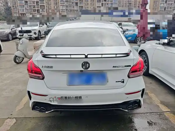 MG MG5 Scorpio 2022