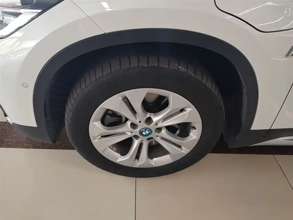 BMW X1 New Energy 2020 — фото 23