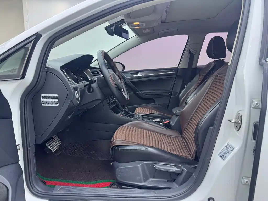 Volkswagen Golf 2016