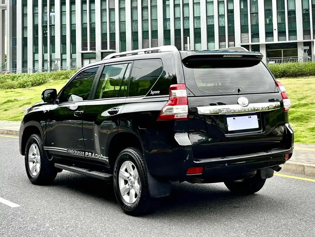 Toyota Prado 2016 — фото 17