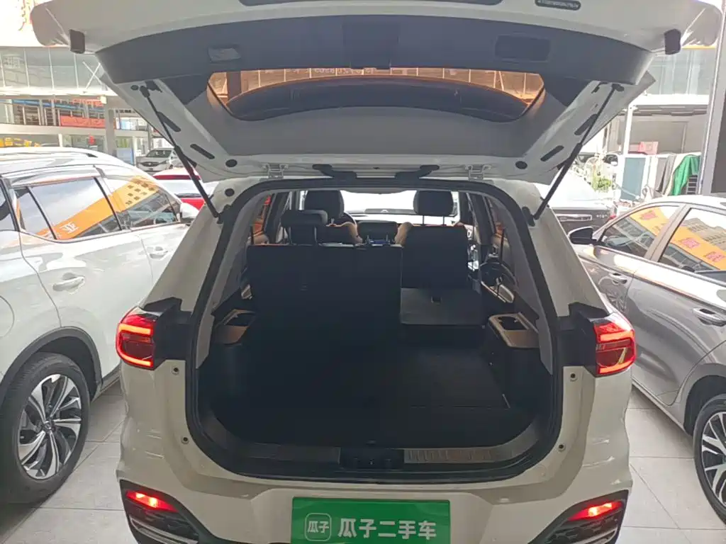 Chery Tiggo 8 2019 — фото 19