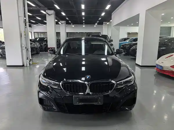 BMW 3 Series 2022