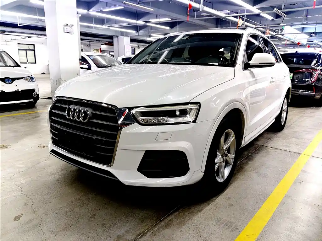 Audi Q3 2019 — фото 2