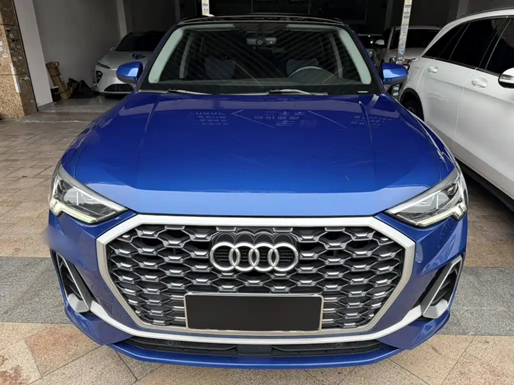 Audi Q3 Sportback 2021 — фото 13