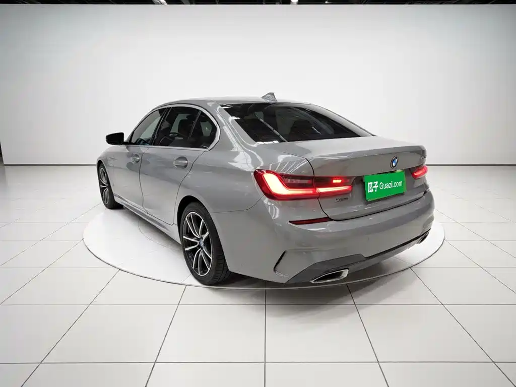 BMW 3 Series 2020