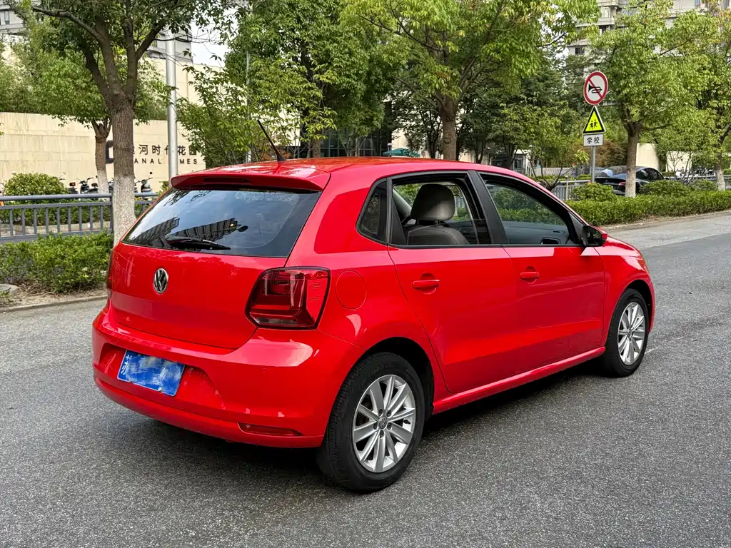 Volkswagen Polo 2014