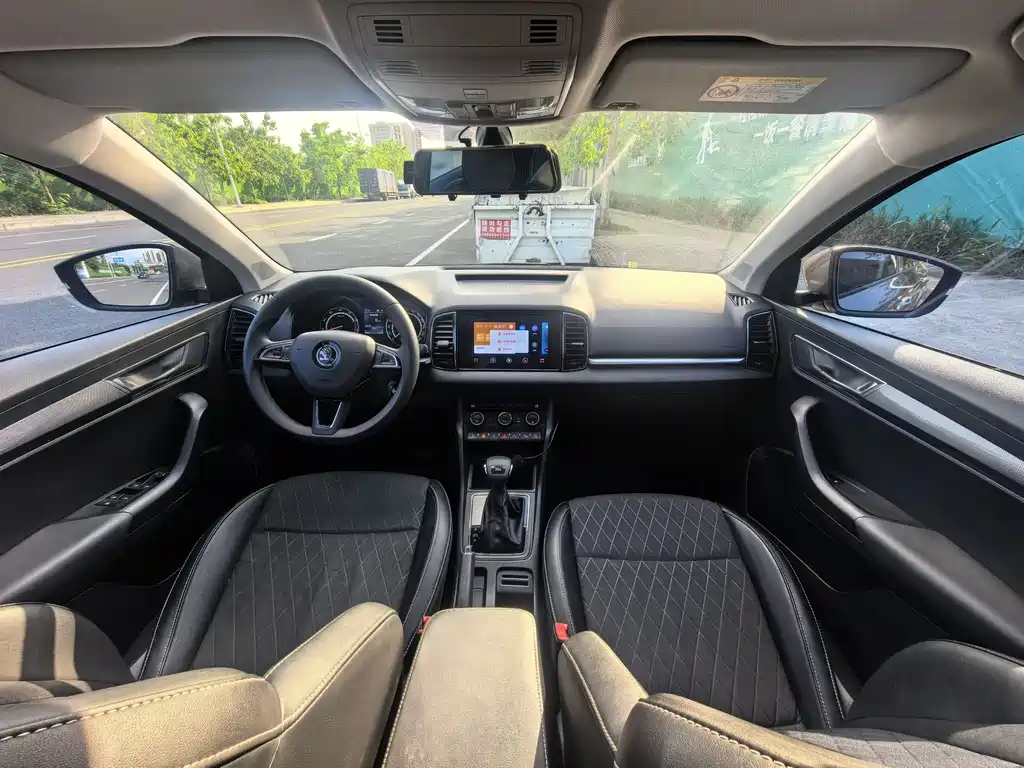Skoda Karoq 2020 — фото 9
