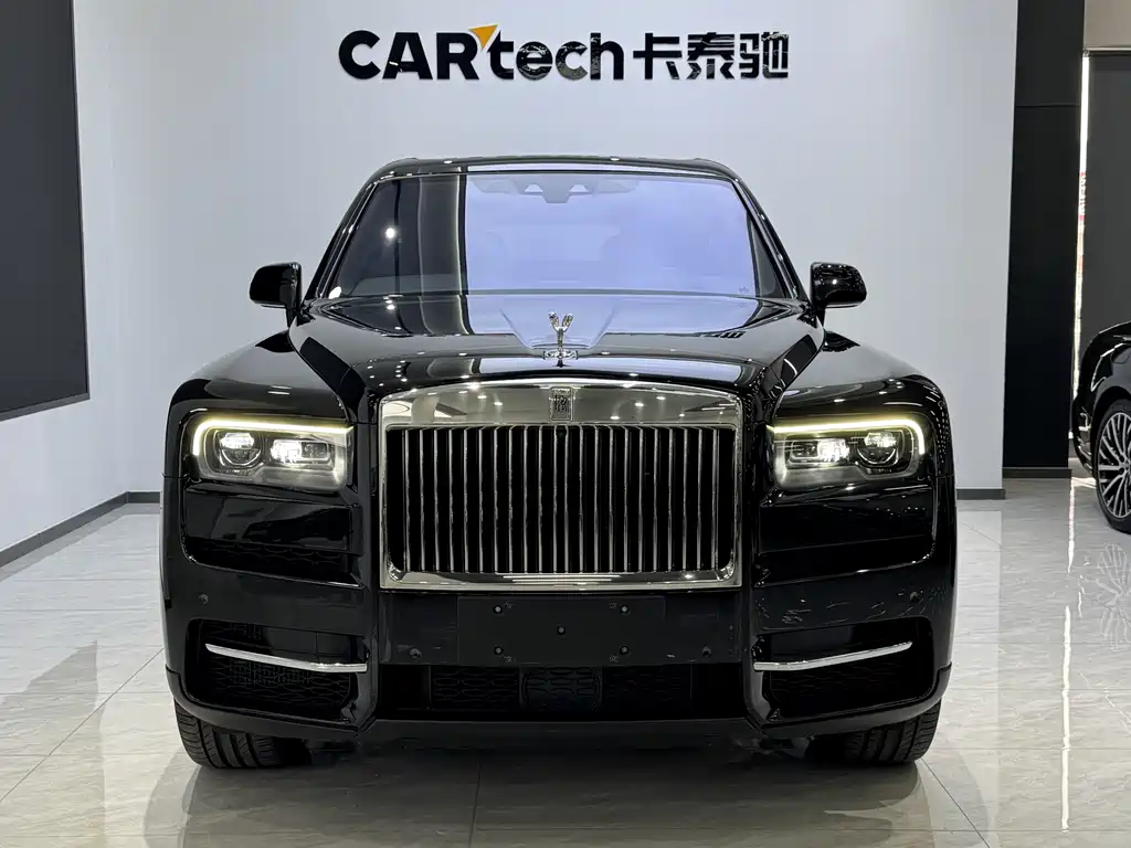 Rolls-Royce Cullinan 2021