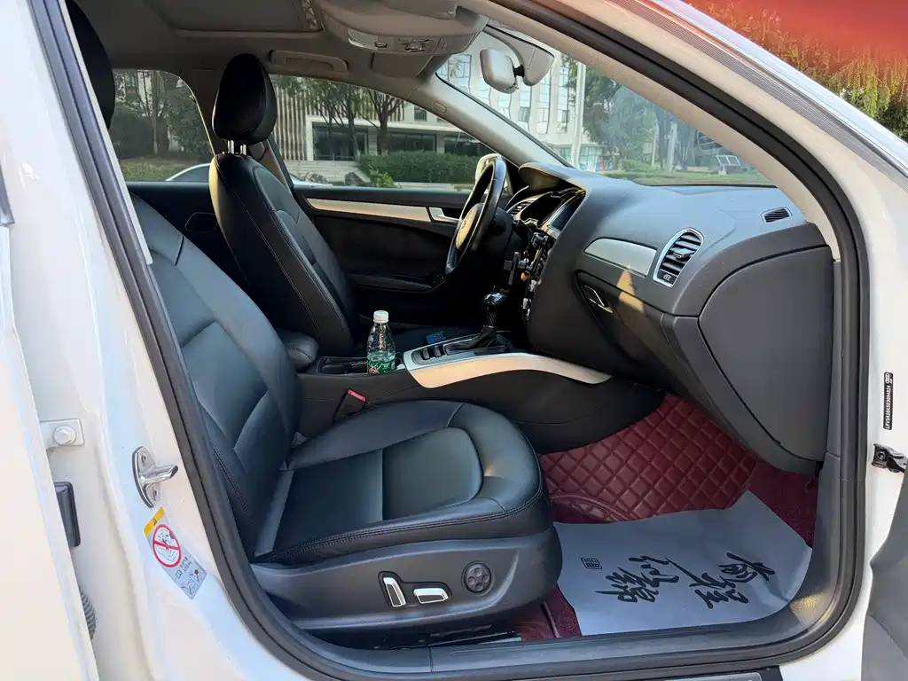 Audi A4L 2014