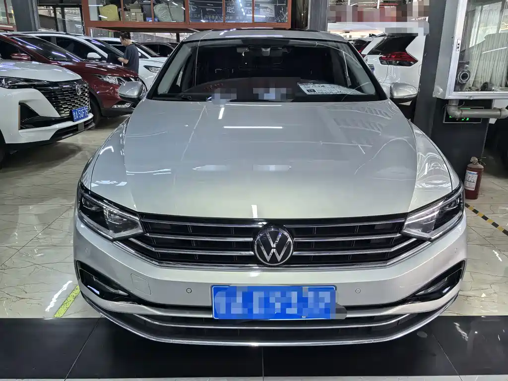 Volkswagen Magotan 2021