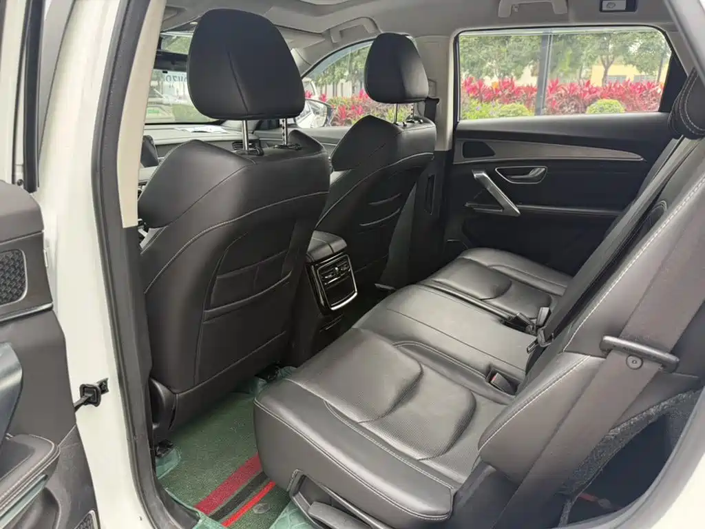 Jetour Jietu X70 PLUS 2020 — фото 18