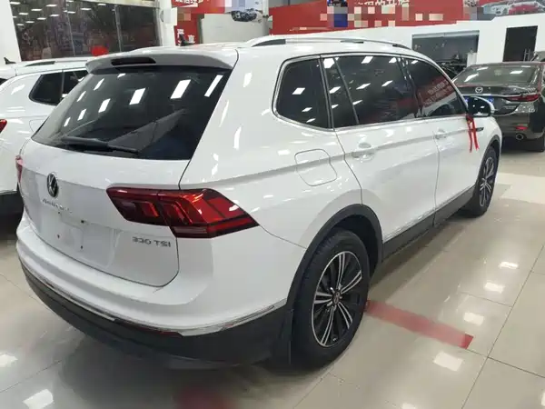 Volkswagen Tiguan L 2021