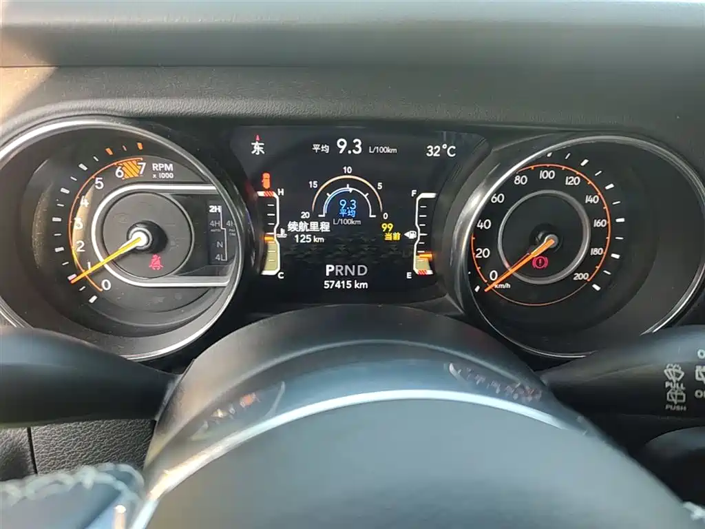 Jeep Wrangler 2020 — фото 12