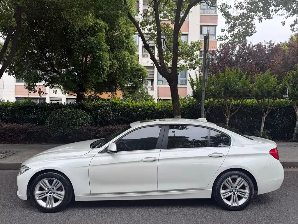 BMW 3 Series 2015 — фото 5