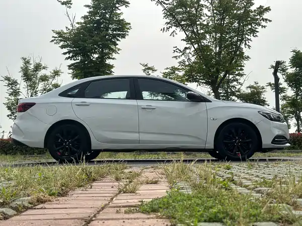 Chevrolet Monza 2019