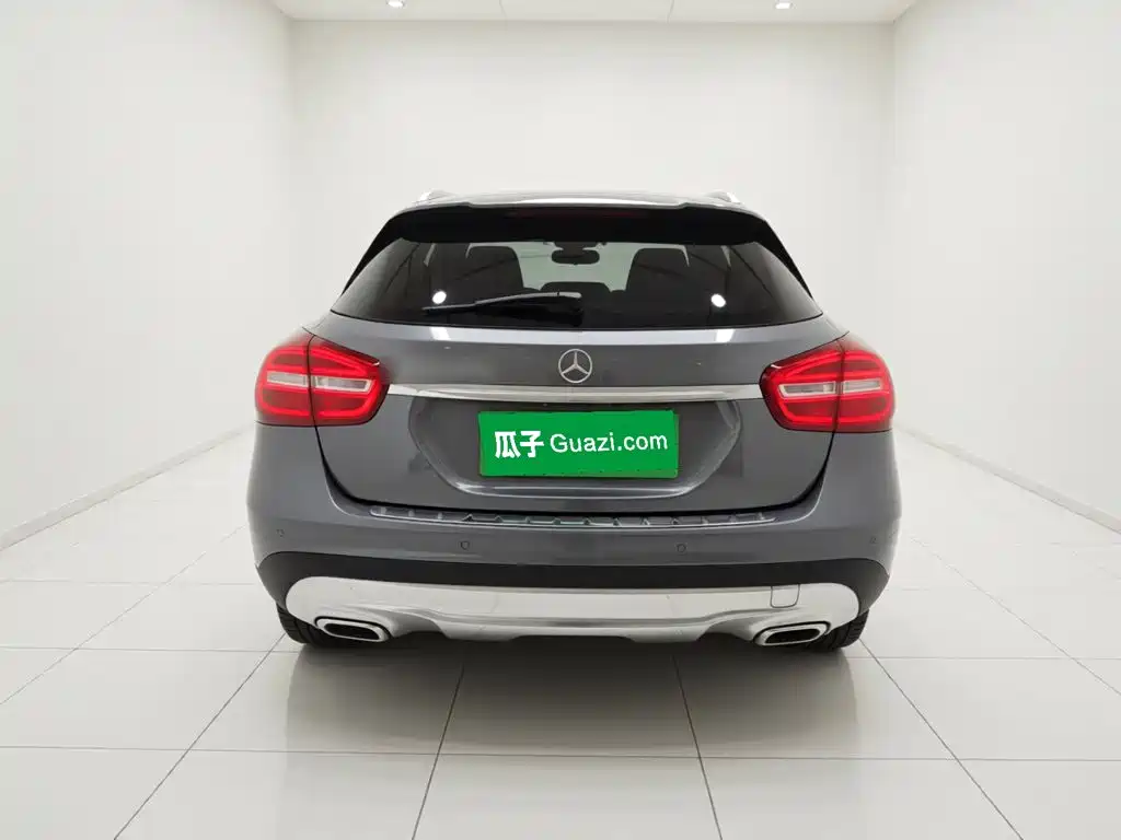 Mercedes-Benz GLA 2015