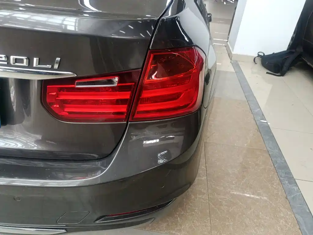 BMW 3 Series 2015 — фото 8