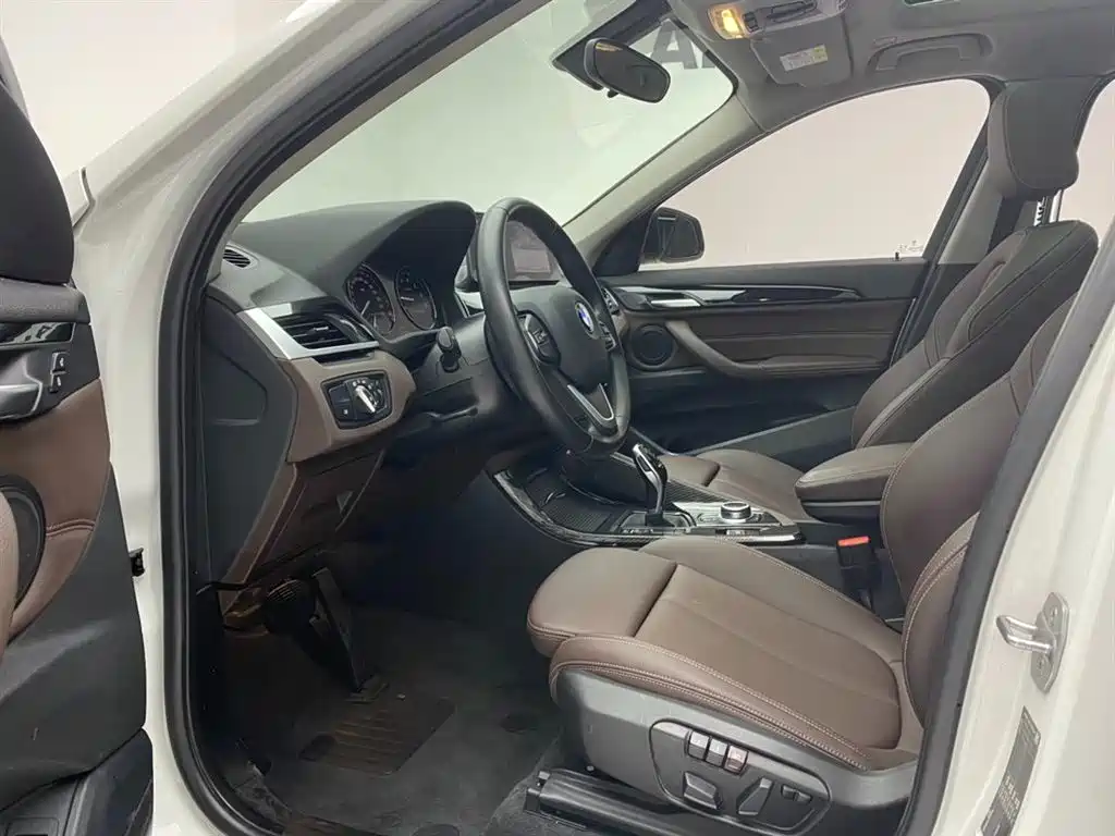 BMW X1 2020 — фото 17