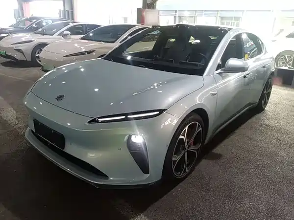 NIO ET5 2024