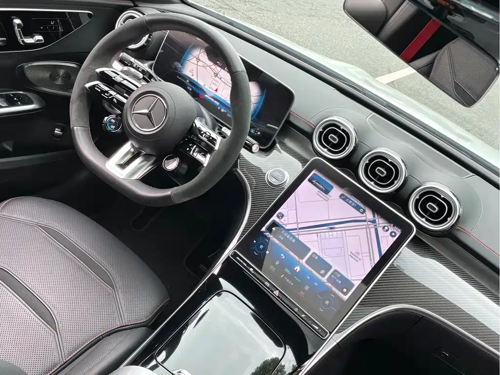 Mercedes-Benz C-Class AMG 2024 — фото 12