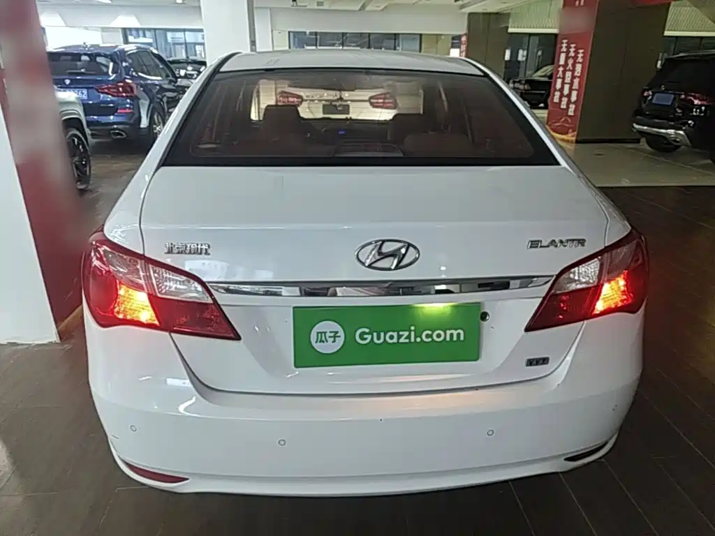 Hyundai Elantra 2014