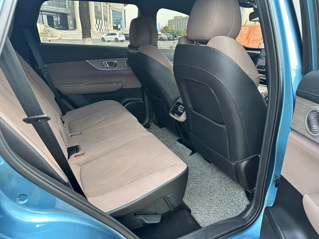 Chery Tiggo 8 PLUS C-DM 2025 — фото 9