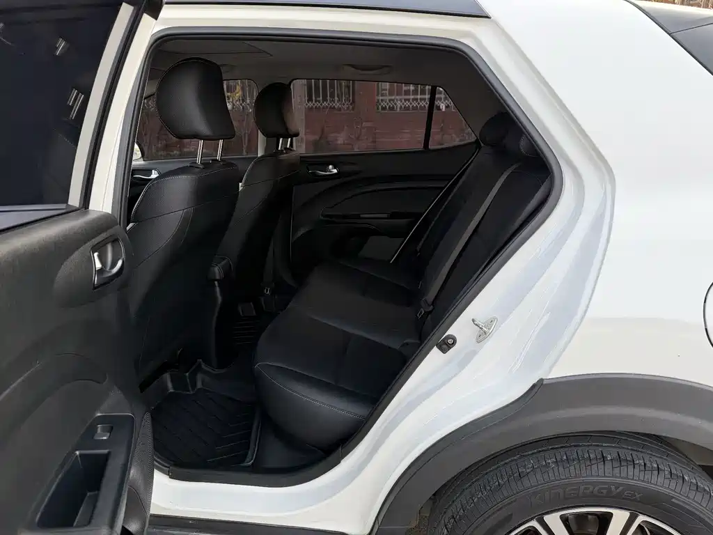 Kia KX1 2020 — фото 9