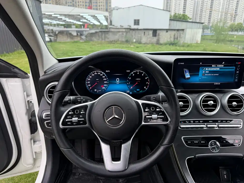 Mercedes-Benz C-Class 2021 — фото 10
