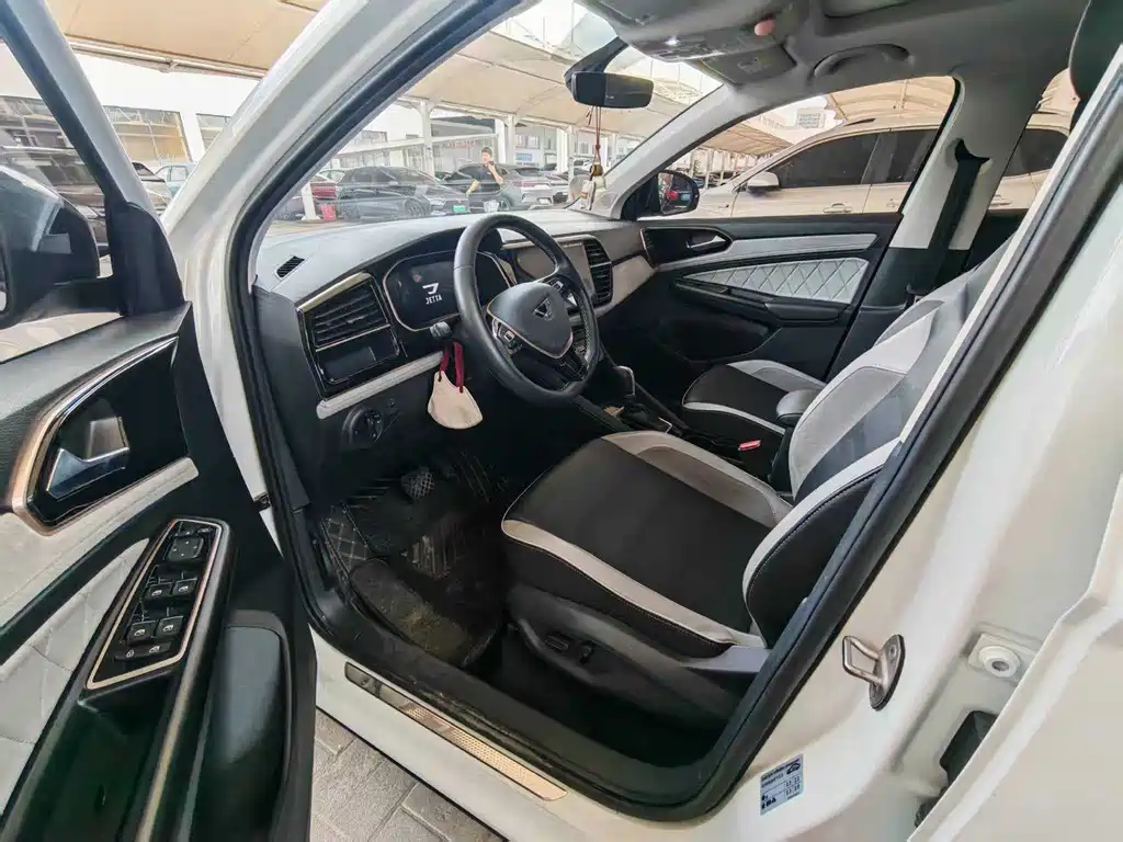 Jetta VS7 2023