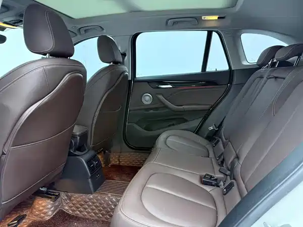 BMW X1 2022