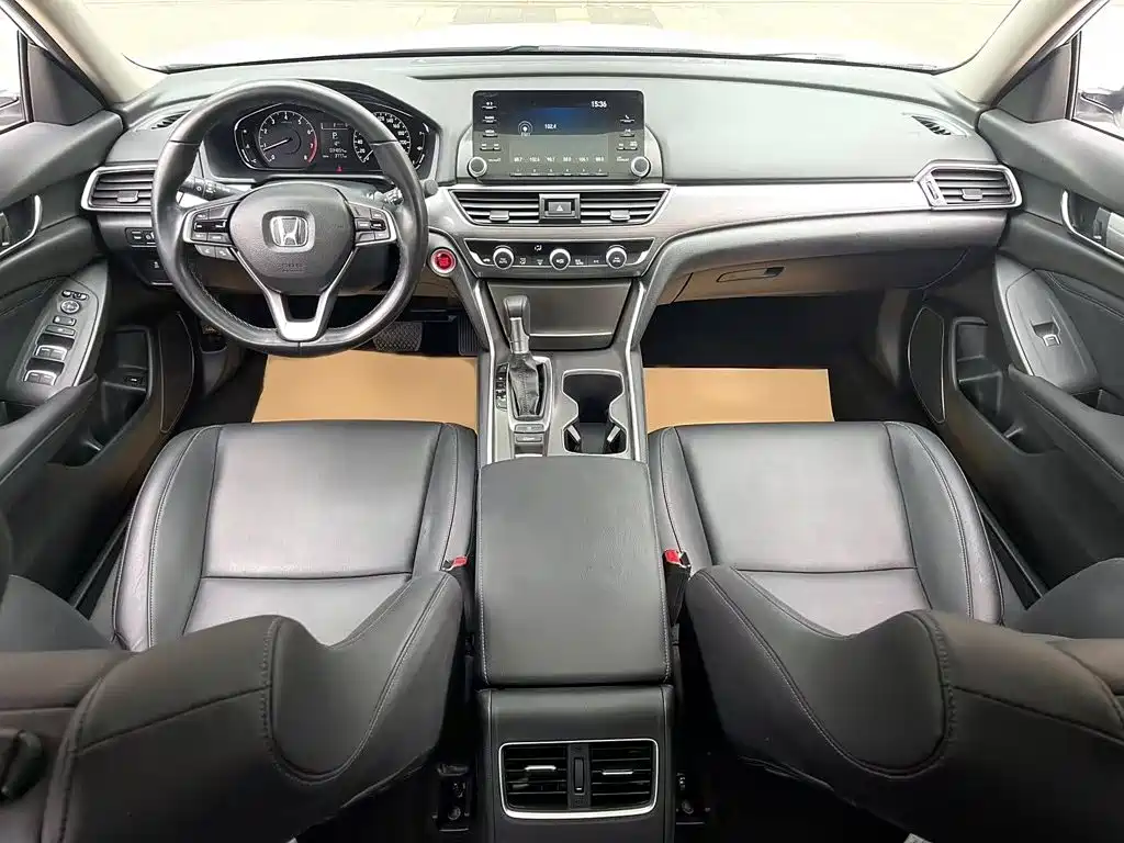 Honda Accord 2021 — фото 13