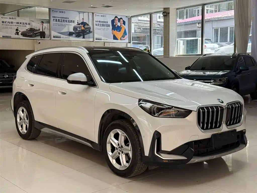 BMW X1 2023 — фото 3