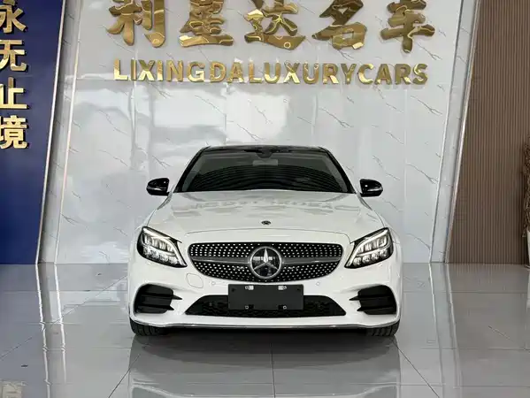 Mercedes-Benz C-Class 2019