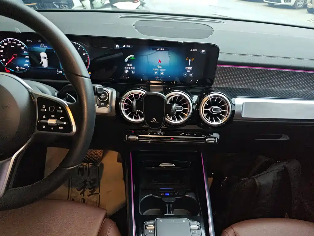 Mercedes-Benz GLB 2022 — фото 13