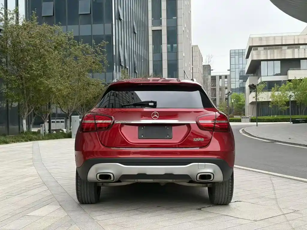 Mercedes-Benz GLA 2018 — фото 9