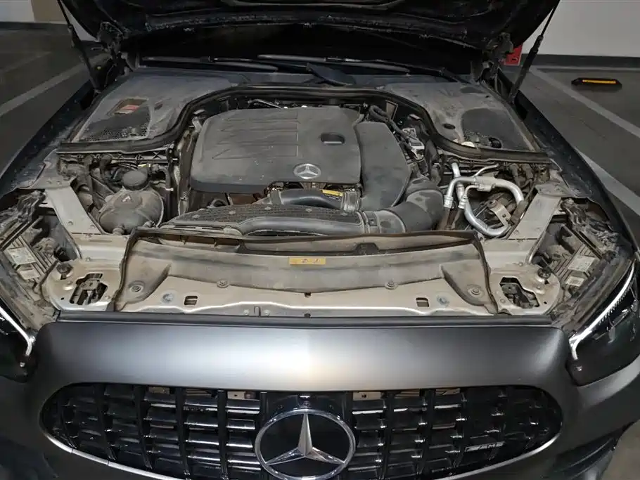 Mercedes-Benz E-Class 2022 — фото 10