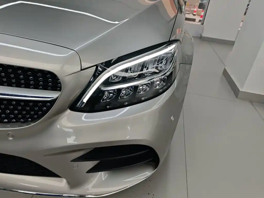 Mercedes-Benz C-Class 2021 — фото 18