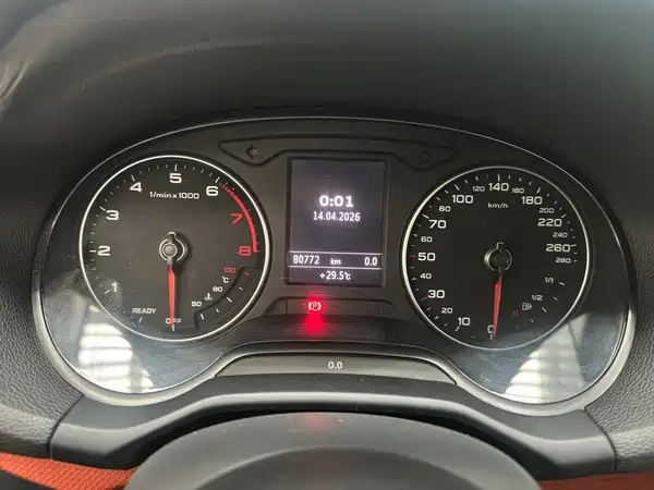 Audi Q2L 2019