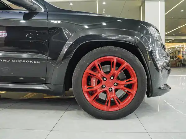 Jeep Grand Cherokee SRT 2012