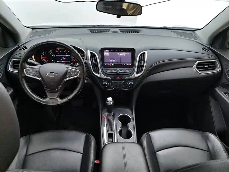 Chevrolet Equinox 2019 — фото 12