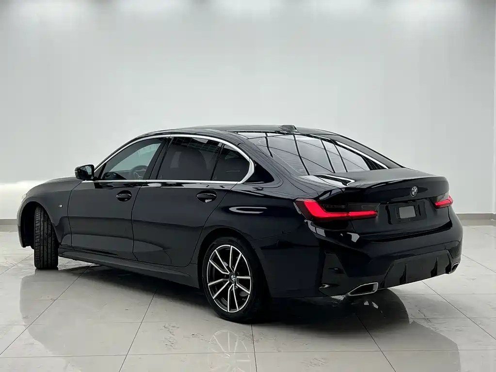 BMW 3 Series 2023