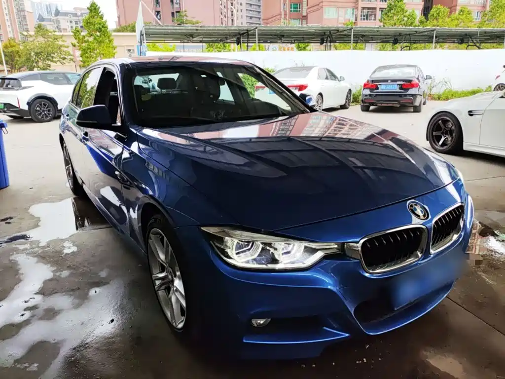 BMW 3 Series 2017 — фото 22