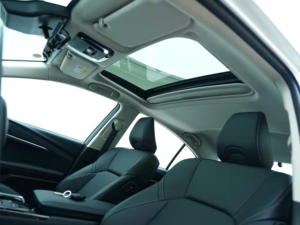 Toyota Camry 2026 — фото 15